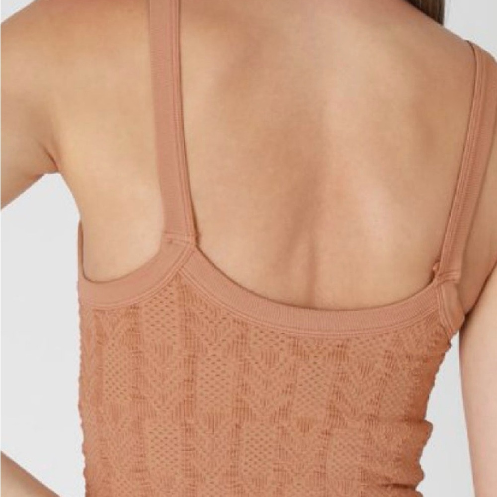NWT Nikibiki Lace Textured Seamless Boho Brami Bralette Crop Top Tank - Picture 7 of 7